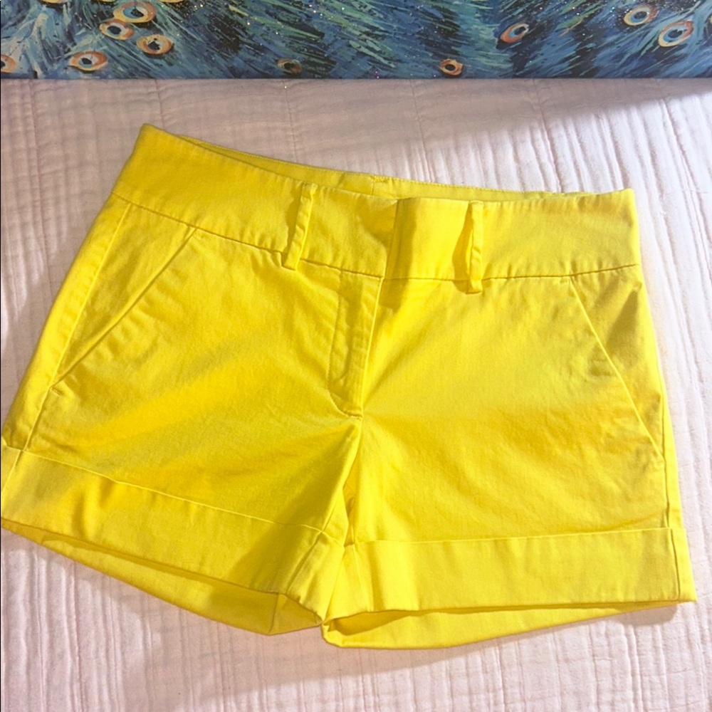 New York & Co Size 0 Bright Yellow Women's Shorts